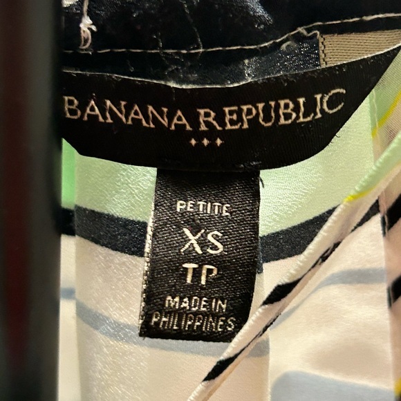 Banana Republic sleeveless striped top, size XS - Picture 2 of 4